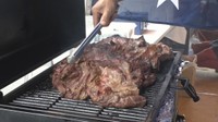 焼きたてラム肉を先着で無料提供 食を通じてオーストラリアの魅力を体感 岡山・真庭市