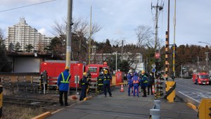 【速報】仙山線 仙台ー山形間の上下で運転見合わせ 〝架線にクレーンが接触との情報〟