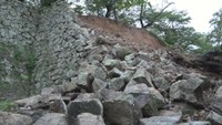 大雨の影響で津山城跡の石垣が崩れる 鶴山公園は19日まで休園に 岡山