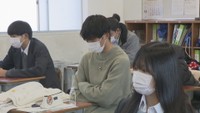 高校生が自由な服装で登校 普段は校則で禁止の「化粧」もOK アンケート踏まえ校則検討へ 岡山市