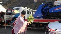 トラクターやコンバインをお清め 農作業の安全や豊作願う初荷式 岡山・新見市