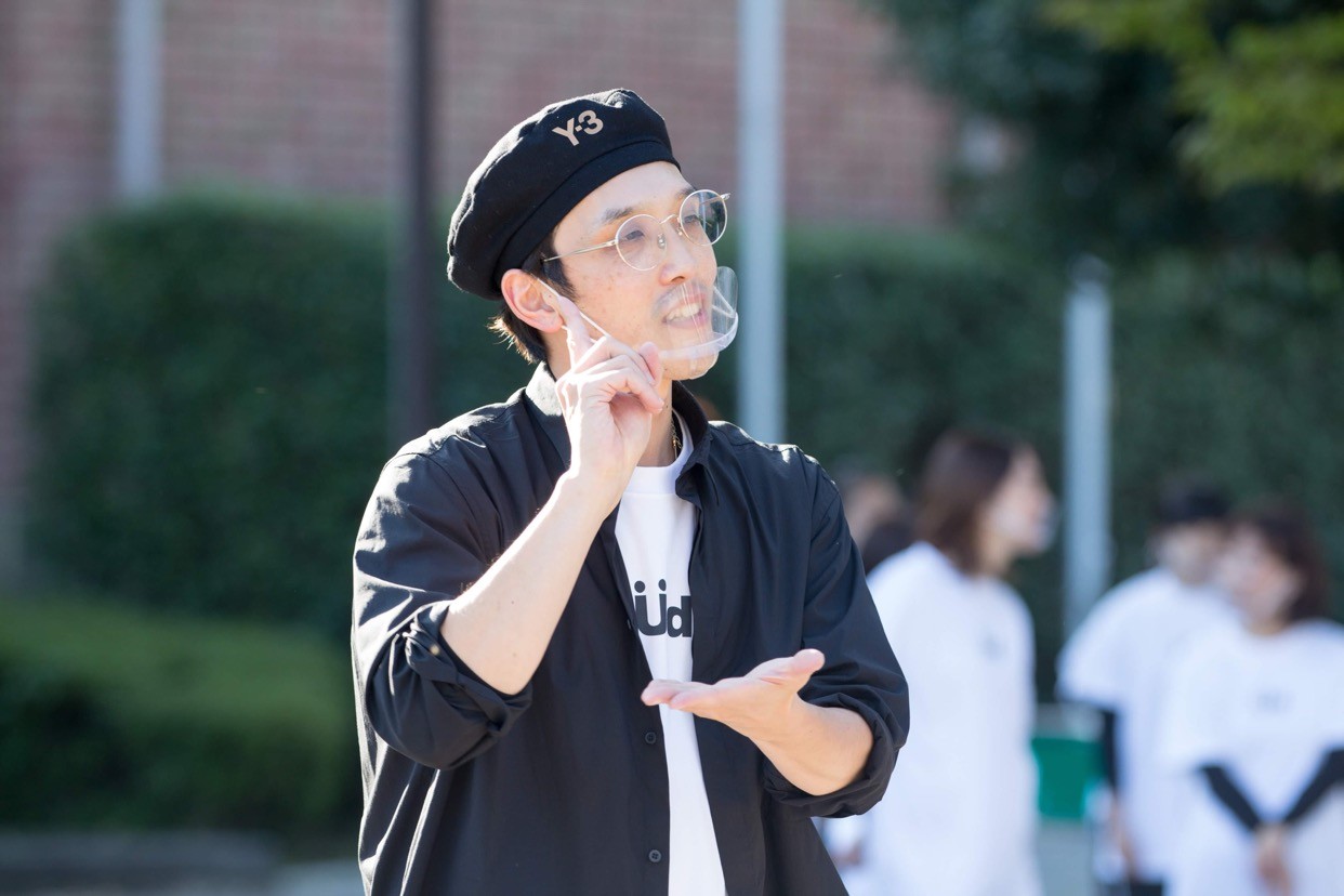 「手話とダンスで世界をつなぐ」 ユニバーサルデザインを大切にする社会を目指すダンサーの挑戦