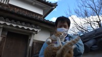 天空の城・備中松山城で毎年恒例のすす払い 猫城主「さんじゅーろー」も様子見守る 岡山・高梁市