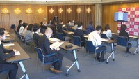 保健所業務を応援 岡山県庁で職員派遣に向けた研修会〈新型コロナ〉