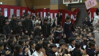高松市の公立小学校47校で入学式 新1年生が笑顔で学校生活をスタート