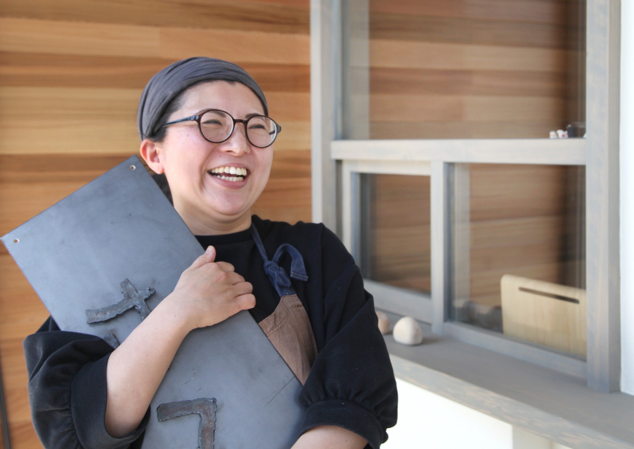 気持ちを結ぶ“おむすび”のテイクアウト専門店オープン 農家の父と弟が作った米麦を使い、食べる人の幸せを願う