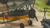 プラモ愛好家ら「海軍航空隊ジオラマ」を寄贈 身近な戦争を知って 香川・観音寺市