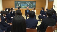 ウクライナ出身の女性と高校生が座談会「現状をもっと知って」 高松市