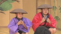 高松市の小学生が伝統芸能「狂言」に挑戦 狂言師や能楽師による演目披露や装束の着付けの体験も