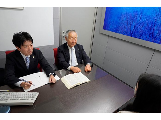 山本安志法律事務所 中2