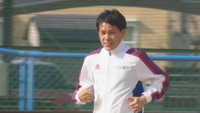 アテネ五輪男子マラソン5位入賞・油谷繁さんが小学生にランニング教室 走ることの楽しさ伝える 岡山市