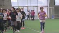 おかやまマラソンに向け女性のためのランニング教室 五輪メダリストの有森裕子さんが指導 岡山市