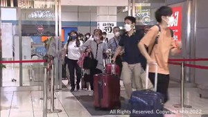 お盆休みを前に仙台空港は混雑が始まる 検査センターも混雑