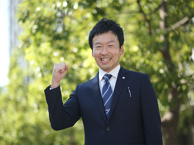 くわばら司法書士事務所 会議中2