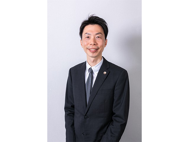 弁護士法人東部おおさか 寝屋川法律事務所 会議中