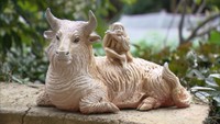 「モーレツにいい」仕上がり 備前焼の里で来年の干支、丑の置物が窯出し 岡山・備前市