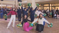 岡山県警がフラッシュモブでPR「110番の正しい利用を」