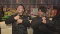 WBC準々決勝 侍ジャパン勝利に歓喜のペッパーミルポーズ! 高松市のバーで応援