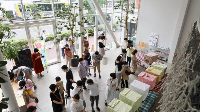 譲渡会の様子(みなとねこ提供)