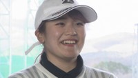 岡山市出身の桑木志帆選手(22)がソニー日本女子プロゴルフ選手権大会でプレーオフの末に2位