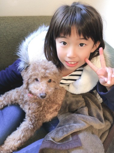 「この子はかまない!」とわかってこの笑顔に(迎えて二日目)