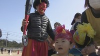 手作りのお面をつけて「鬼は外!」 園児らが節分の豆まき 香川・さぬき市