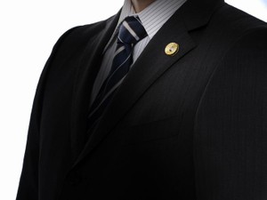 遺産分割協議でほかの相続人が弁護士を立ててきた! 自分も対抗して頼むべきか?