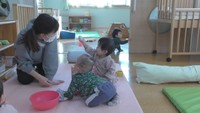 子どものマスク着用や代替保育 オミクロン株を踏まえ変わる環境に保育所の現場は…〈新型コロナ〉