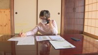 〈新型コロナ〉高齢者のワクチン集団接種 予約の電話はつながった? 岡山・総社市