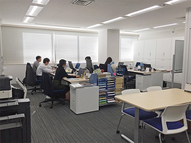 辻・本郷 町田 会議中2