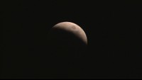 442年ぶり 8日夜は「皆既月食」と「天王星食」を同時に観測