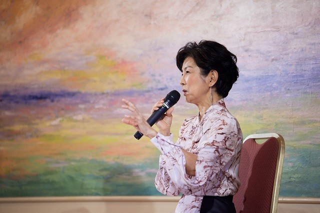 市毛良枝さん