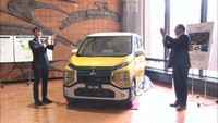部品のほとんどを岡山県で調達 三菱の新型軽自動車「eKクロス」を県庁で展示