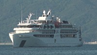 小豆島にオーストラリアのクルーズ船が寄港 乗客約120人が島の観光を楽しむ 香川
