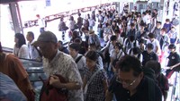 台風で足止め JR岡山駅はUターン客で朝から混雑 上り新幹線の指定席は終日ほぼ満席に