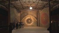 瀬戸芸・秋会期「本島」の新作を紹介 泥で描いた6mの絵 約50kgの古着で作ったタペストリーなど 香川