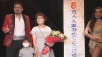 来場者5万人突破! 木下大サーカス岡山公演で記念セレモニー