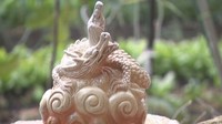 白備前の「辰」の置物を窯出し 備前焼作家・木村玉舟さんが制作 岡山