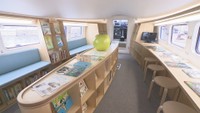 香川県が「こども図書館船ほんのもり号」を公開 24日から離島の子どもたちに本を届ける