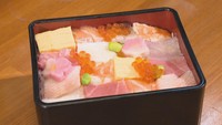 海鮮の宝石箱のような美しい「ちらし寿司」 オリジナル手巻きずしを楽しめるメニューも 香川【ほっとマルシェ】