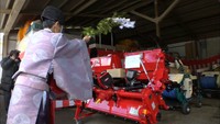 田植え機やコンバインをお清め 1年の豊作や農作業の安全を願う初荷式 岡山・新見市