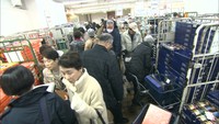 2万点以上の飲料・乾物などの商品が並ぶ 岡山高島屋で食料品を安く販売するギフト処分市 岡山市