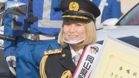 TikTokでも人気 シンガーソングライター・さとうもかさんが岡山県警の一日広報大使