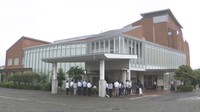 瀬戸内市に新複合施設「ゆめトピア長船」が開館 図書館は以前の約2倍の広さ 付属棟にはビリヤード室も 岡山