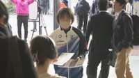 岡山市の新アリーナ実現求め プロスポーツチームの選手らが署名活動