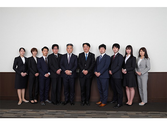 面談員集合 会議中