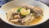 うま味と香りをだしに閉じ込めた…「マツタケのうどん」 16日限定でラーメンも! 香川・善通寺市【ほっとマルシェ】