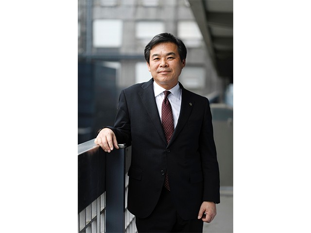 栗山貴志税理士事務所 会議 中