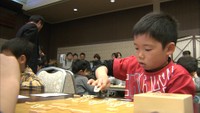 藤井聡太七段に負けるな 熱い頭脳戦…小中学生の将棋大会 高松市