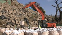 丸亀城の石垣復旧へ「土のう」の壁 さらなる崩落防止で安全確保 香川